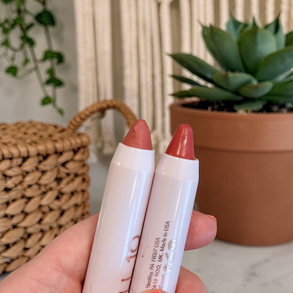 DOLL 10 Lip Crayon Bundle X2 Full Size Stay Strong & Start Living  Shades - Picture 4 of 6